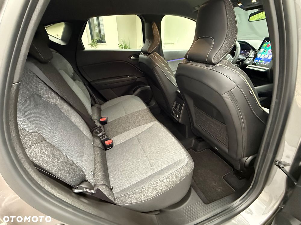 Renault Captur TCe Mild Hybrid 140 EDC GPF TECHNO - 31