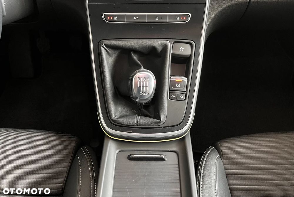 Renault Scenic ENERGY TCe 130 INTENS - 18