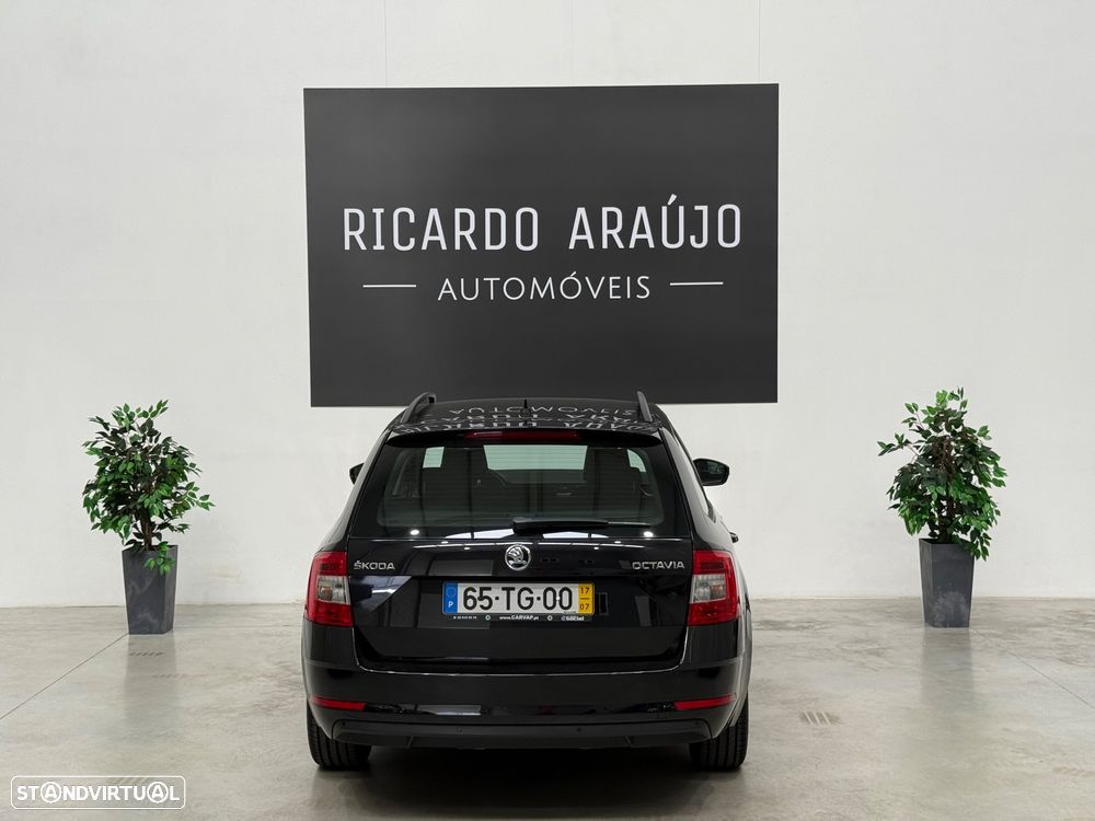 Skoda Octavia Break 1.6 TDi Ambition - 23