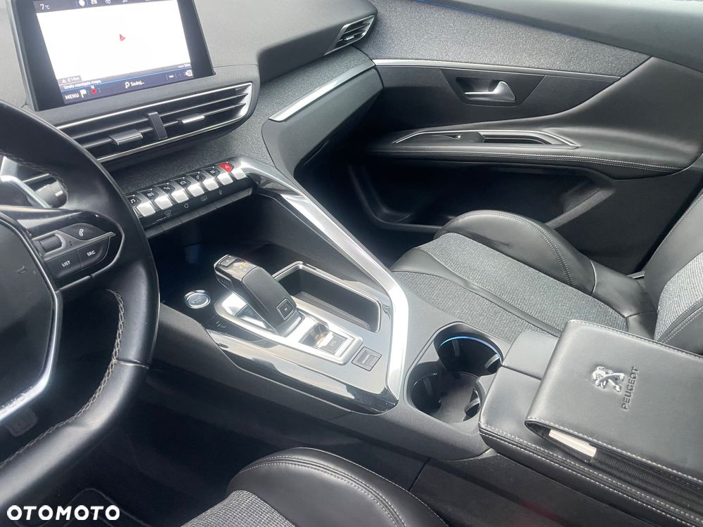 Peugeot 3008 THP 165 EAT6 Stop & Start Allure - 24