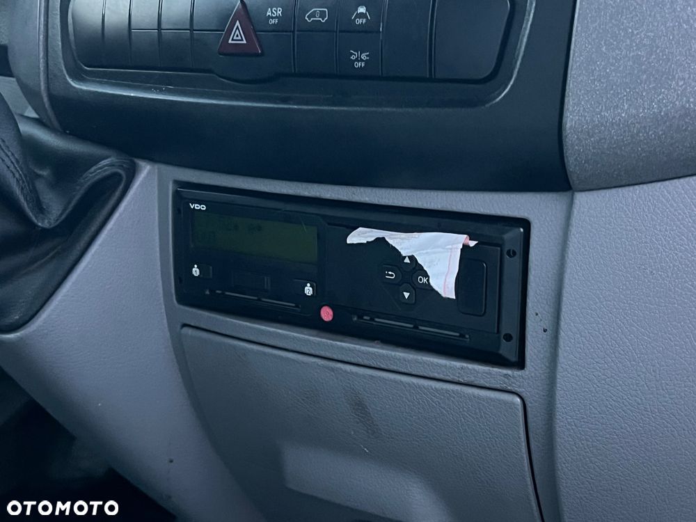 Mercedes-Benz Sprinter 419 - 15