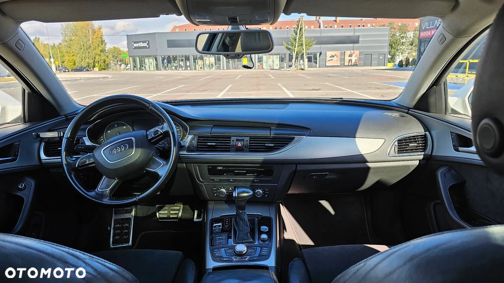 Audi A6 Avant - 17