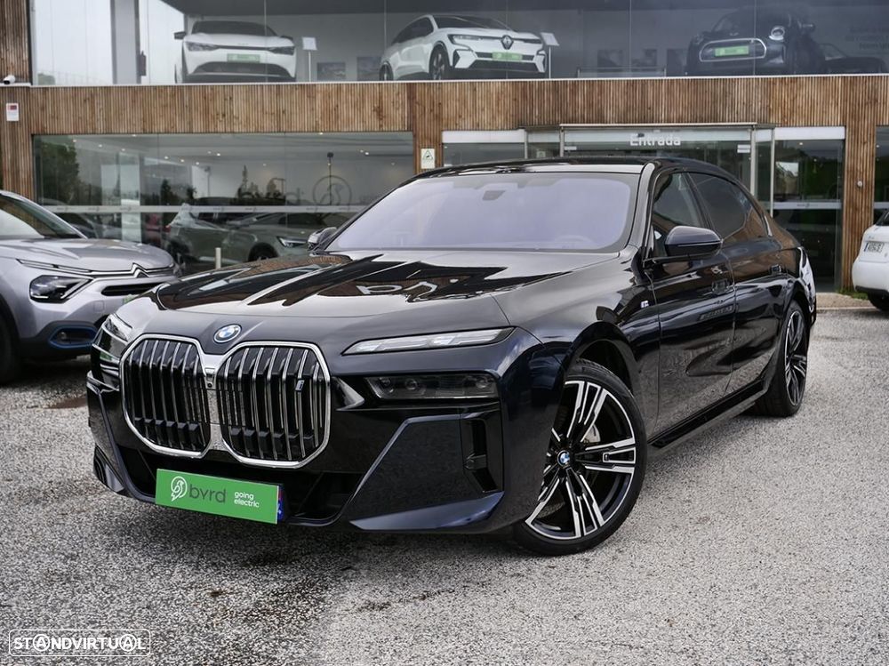 BMW i7 xDrive60 - 2