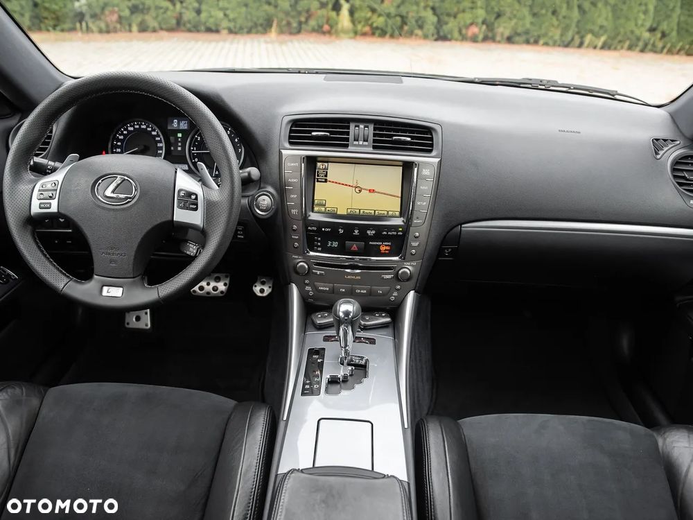 Lexus IS - 27