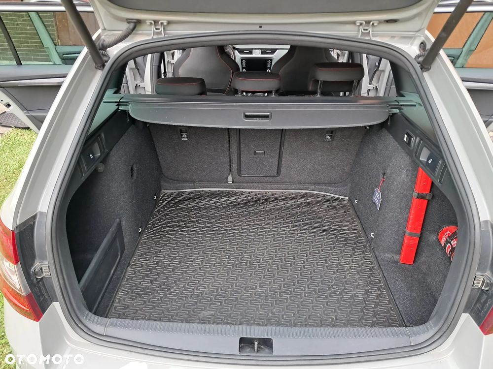 Skoda Octavia 2.0 TSI RS 230 - 14