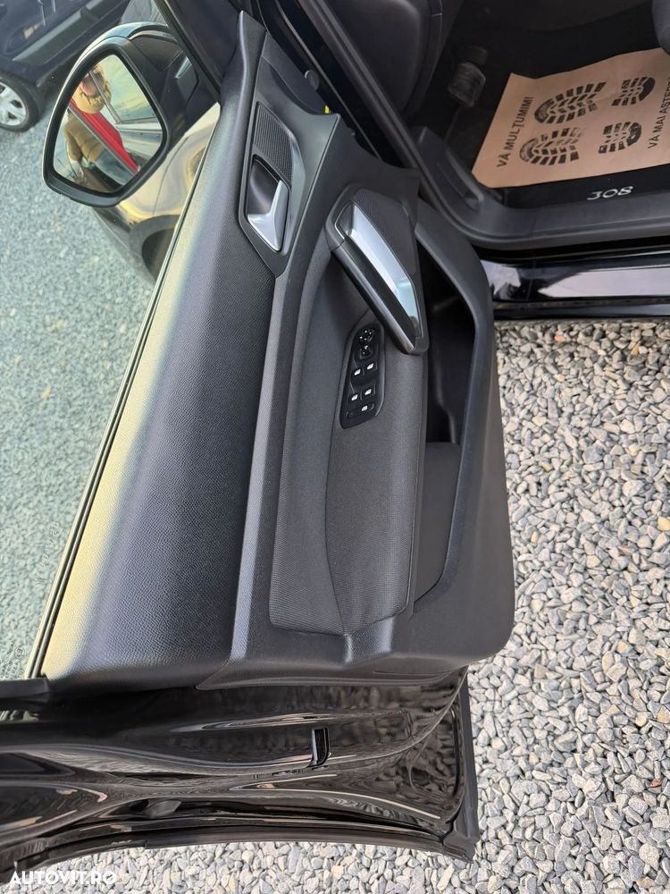 Peugeot 308 SW BlueHDi 130 EAT6 Stop & Start Allure - 12