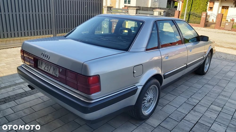 Audi V8 4.2 - 6