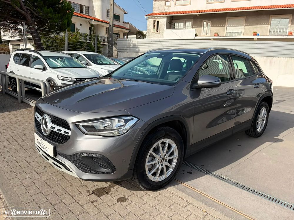 Mercedes-Benz GLA 180 d - 2
