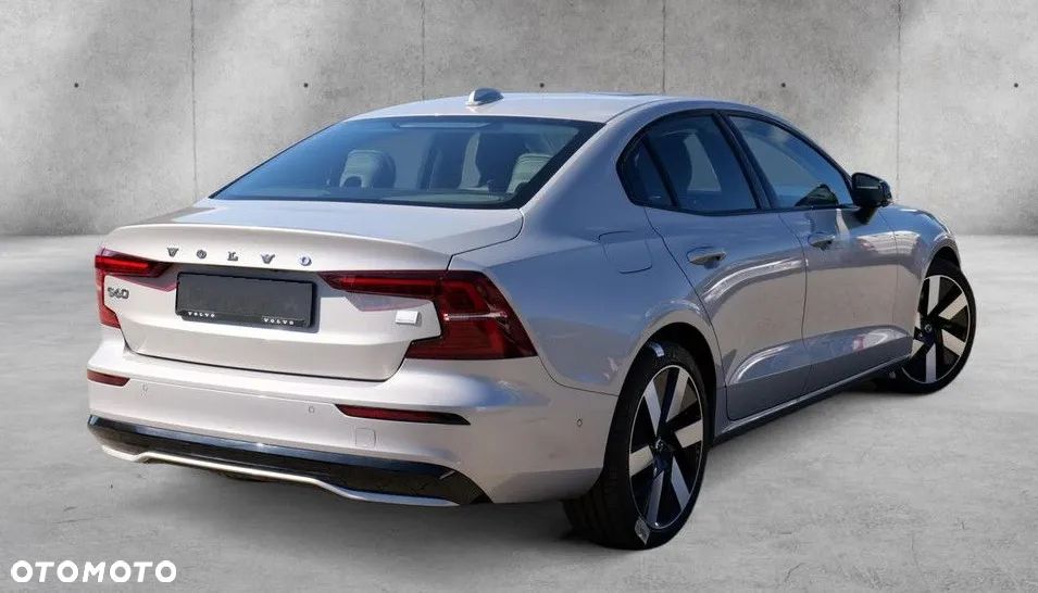 Volvo S60 T8 Recharge AWD Ultimate Dark - 3