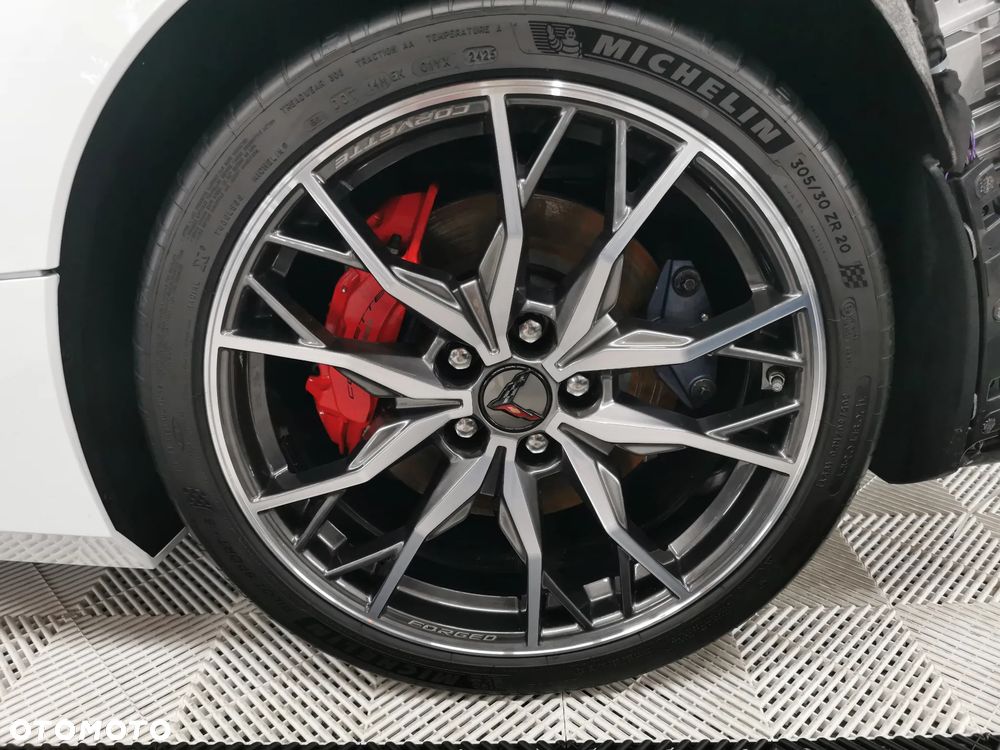 Chevrolet Corvette Stingray 2LT 6.2 V8 Automatik - 27