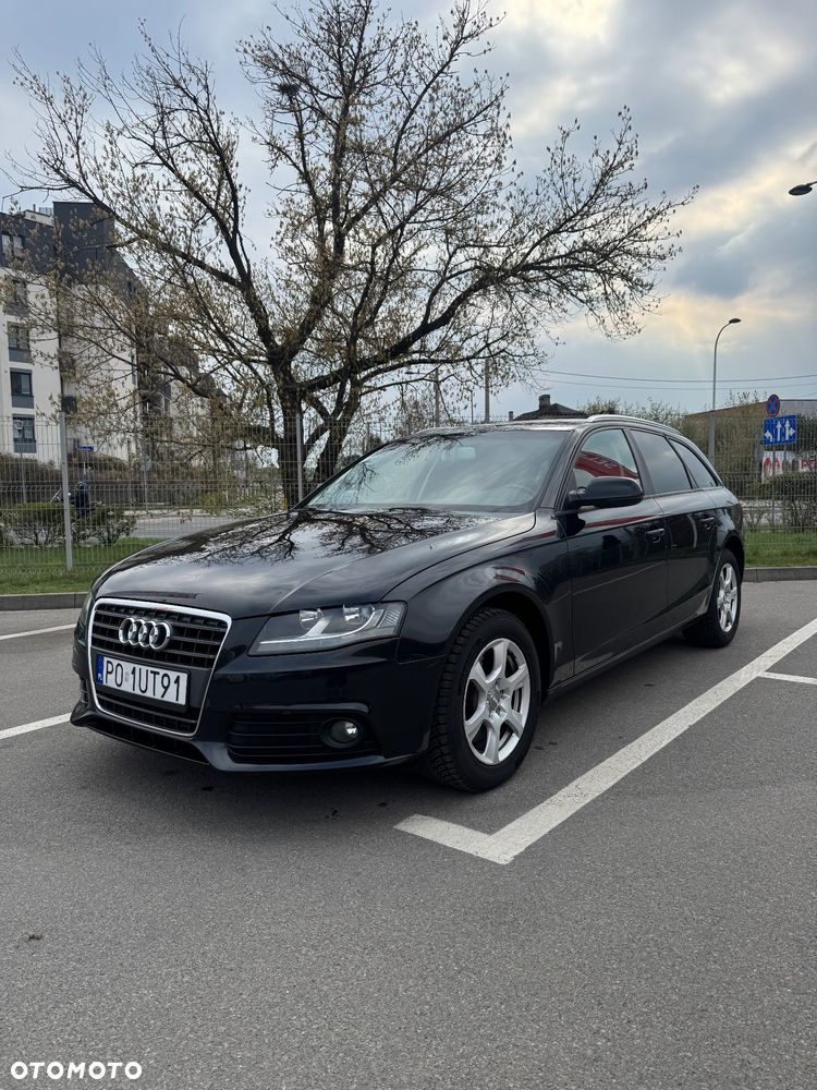 Audi A4 Avant 2.0 TDI DPF multitronic Ambiente - 2