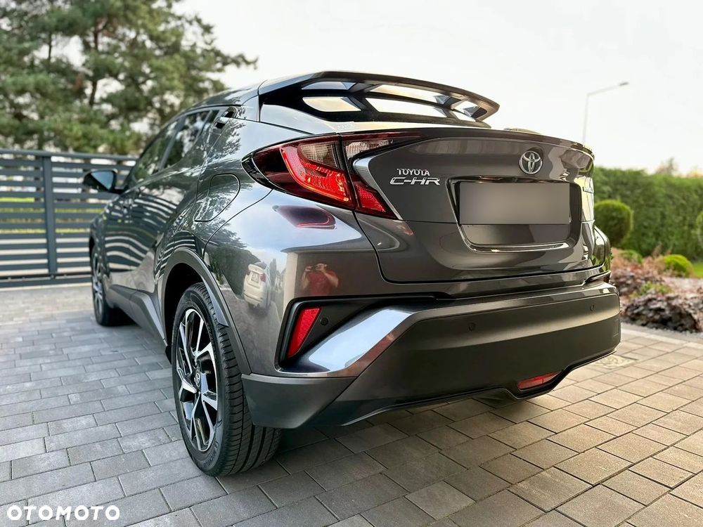 Toyota C-HR - 9