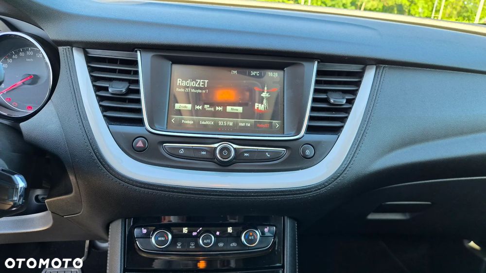 Opel Grandland X 1.2 T GPF Design&Tech S&S - 25