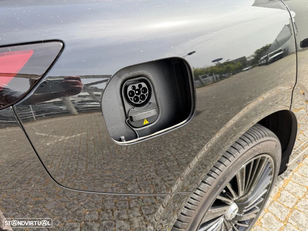 Xpeng G9 79 kWh Standard Range - 11