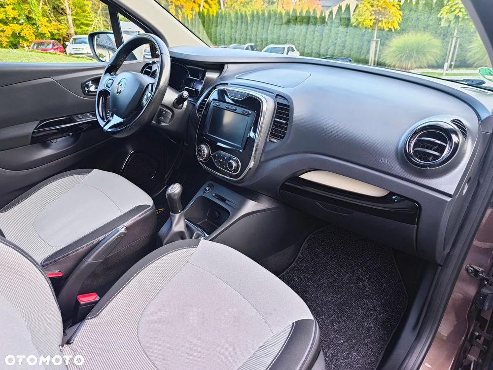 Renault Captur 0.9 Energy TCe Night&Day - 22