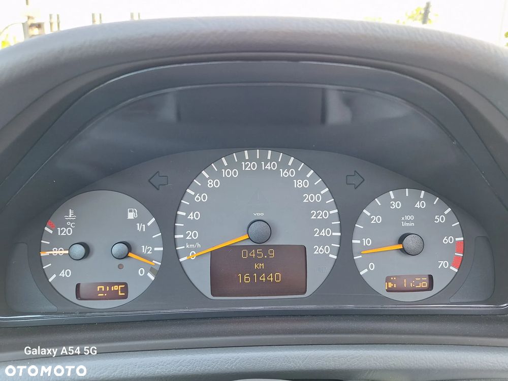 Mercedes-Benz CLK - 29