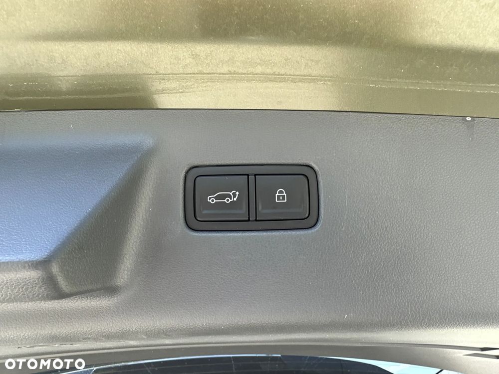 Hyundai Santa Fe 1.6 T-GDI HEV Platinum 4WD 7os - 28