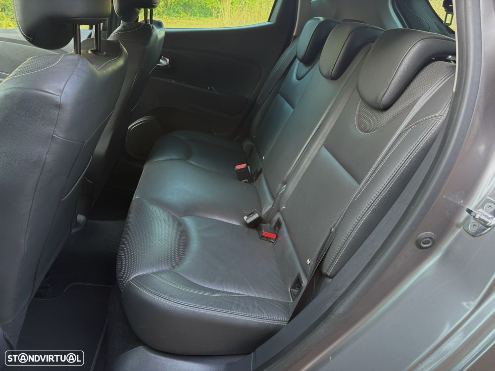 Renault Clio 1.5 dCi Luxe - 23