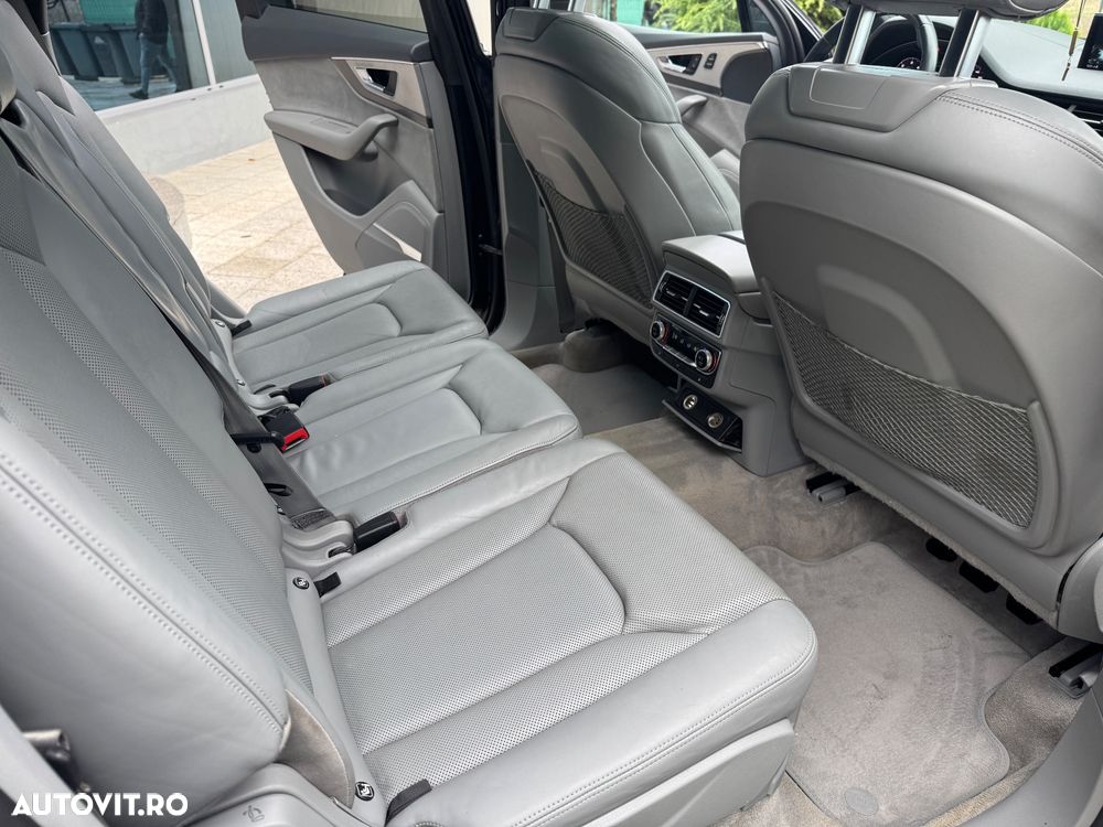 Audi Q7 45 TDI quattro Tiptronic - 7