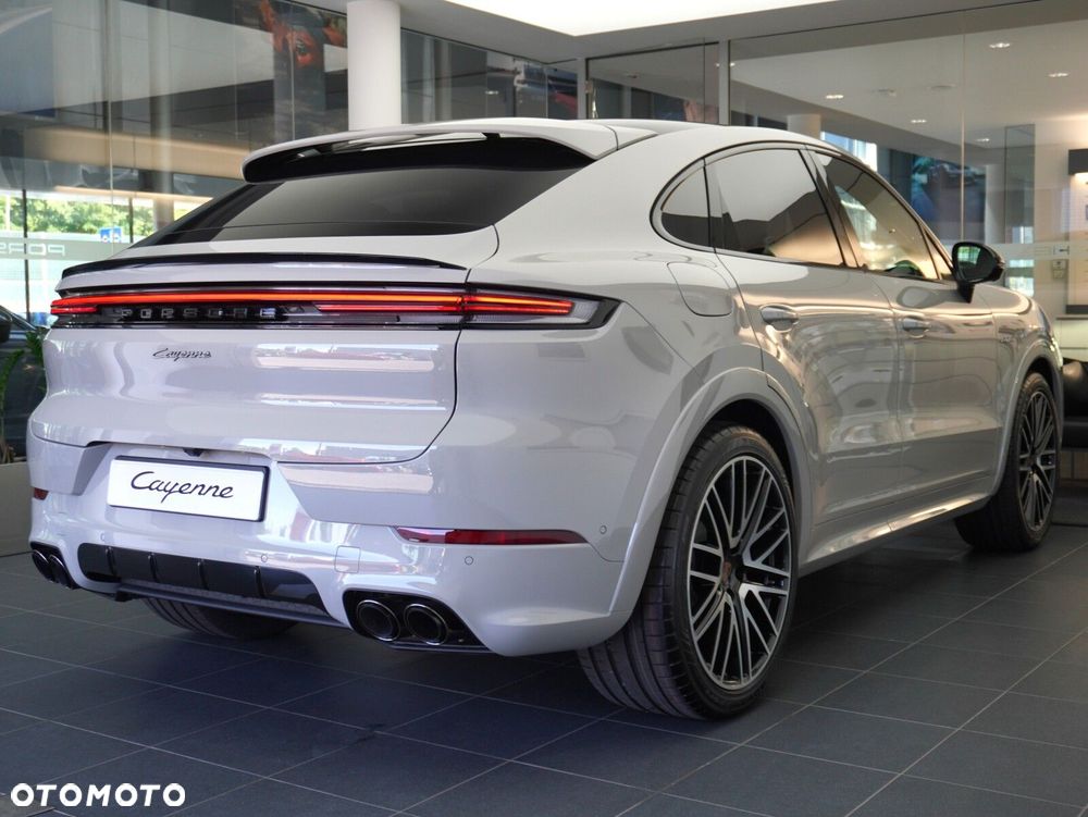 Porsche Cayenne E-Hybrid PHEV Black Edition - 15