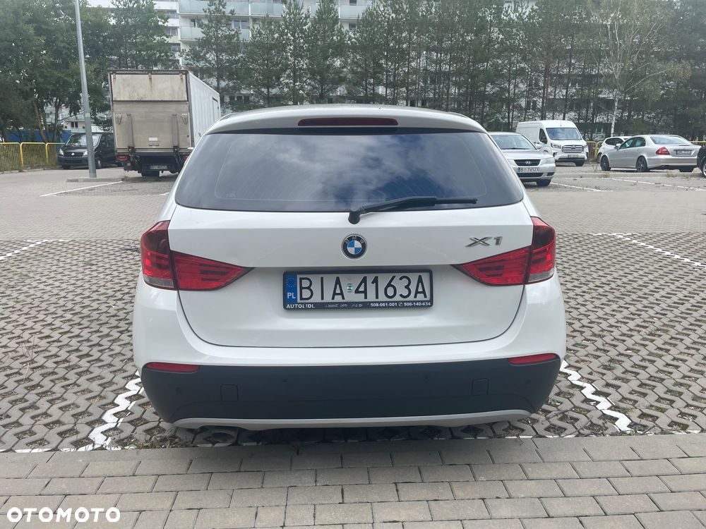 BMW X1 xDrive18d - 4