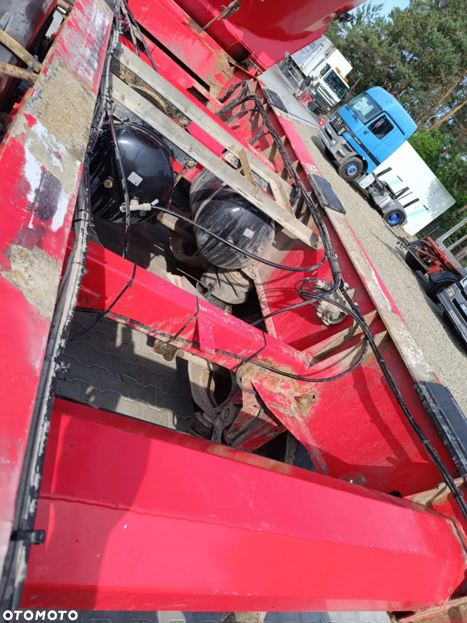 Schwarzmuller 2011 rok 25m3 alufelgi os podnoszona hamulce bebnowe lekka 5,11t SAF - 16
