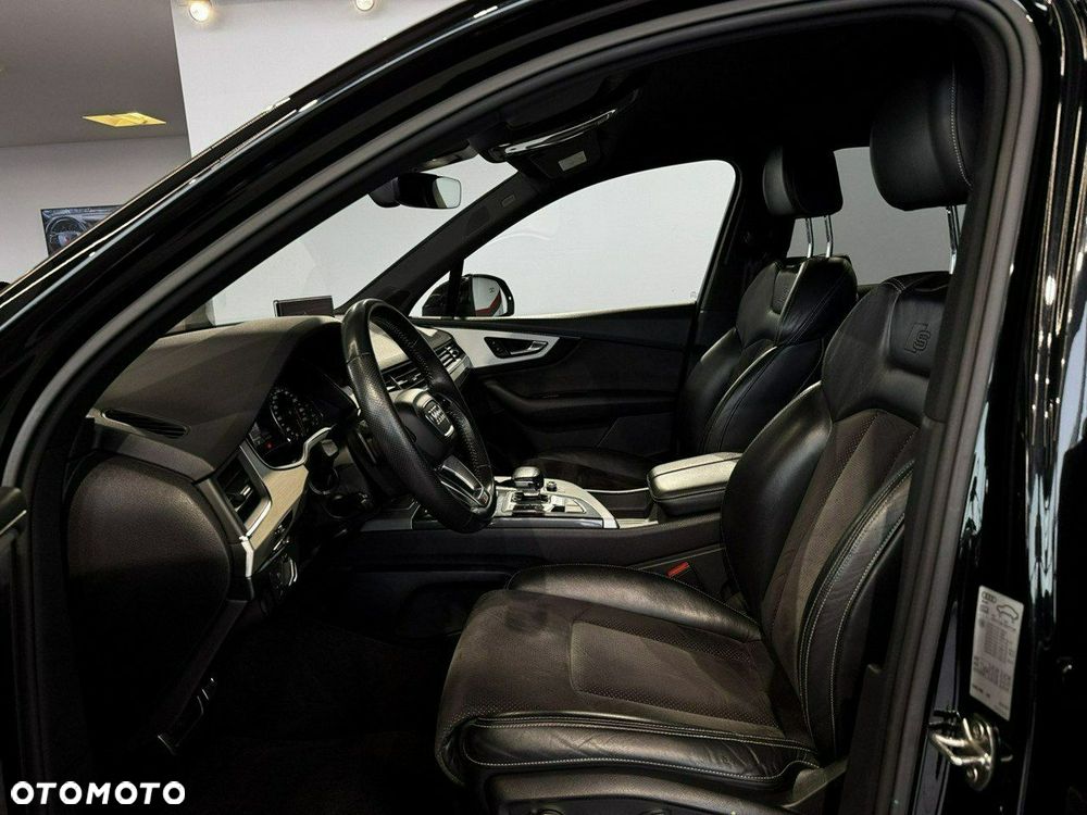 Audi Q7 - 19