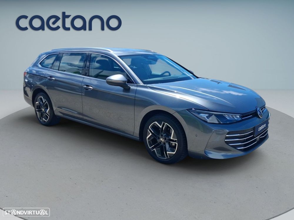VW Passat Variant 2.0 TDI Business DSG - 16