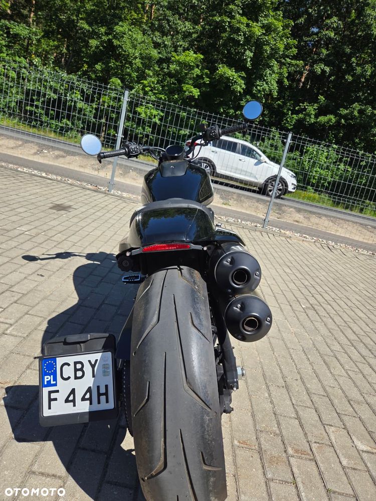 Harley-Davidson Sportster - 8