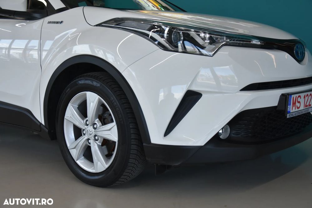 Toyota C-HR Flow - 18