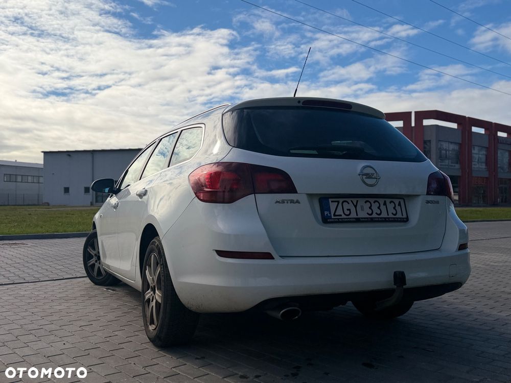 Opel Astra - 3