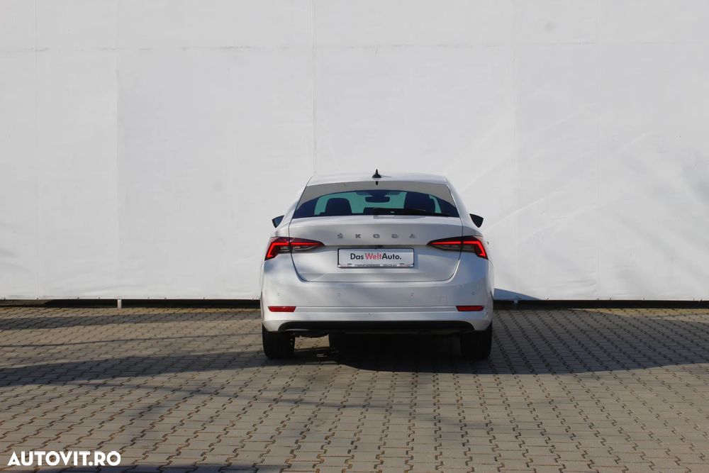 Skoda Octavia 2.0 TDI DSG Style - 4