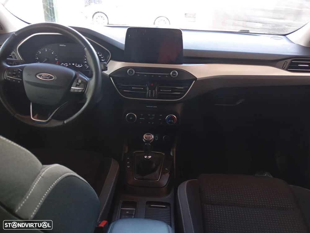 Ford Focus 1.5 TDCi ECOBlue Titanium - 5