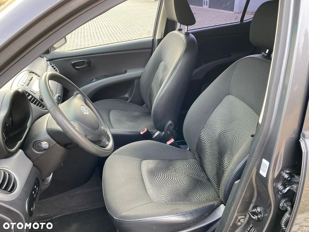 Hyundai i10 1.1 Edition 20 - 28