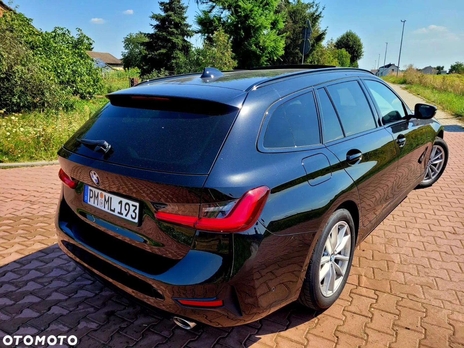 BMW Seria 3 330d Touring xDrive M Sport - 3