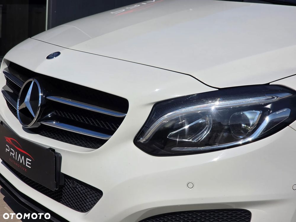 Mercedes-Benz Klasa B 180 7G-DCT Urban - 14