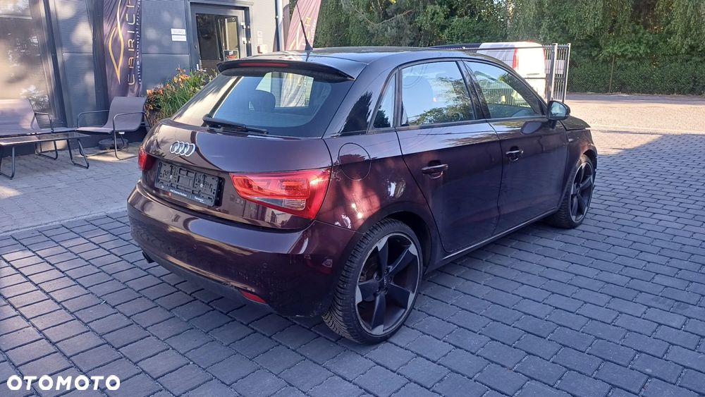 Audi A1 Sportback 1.6 TDI S tronic S line Sportpaket - 8
