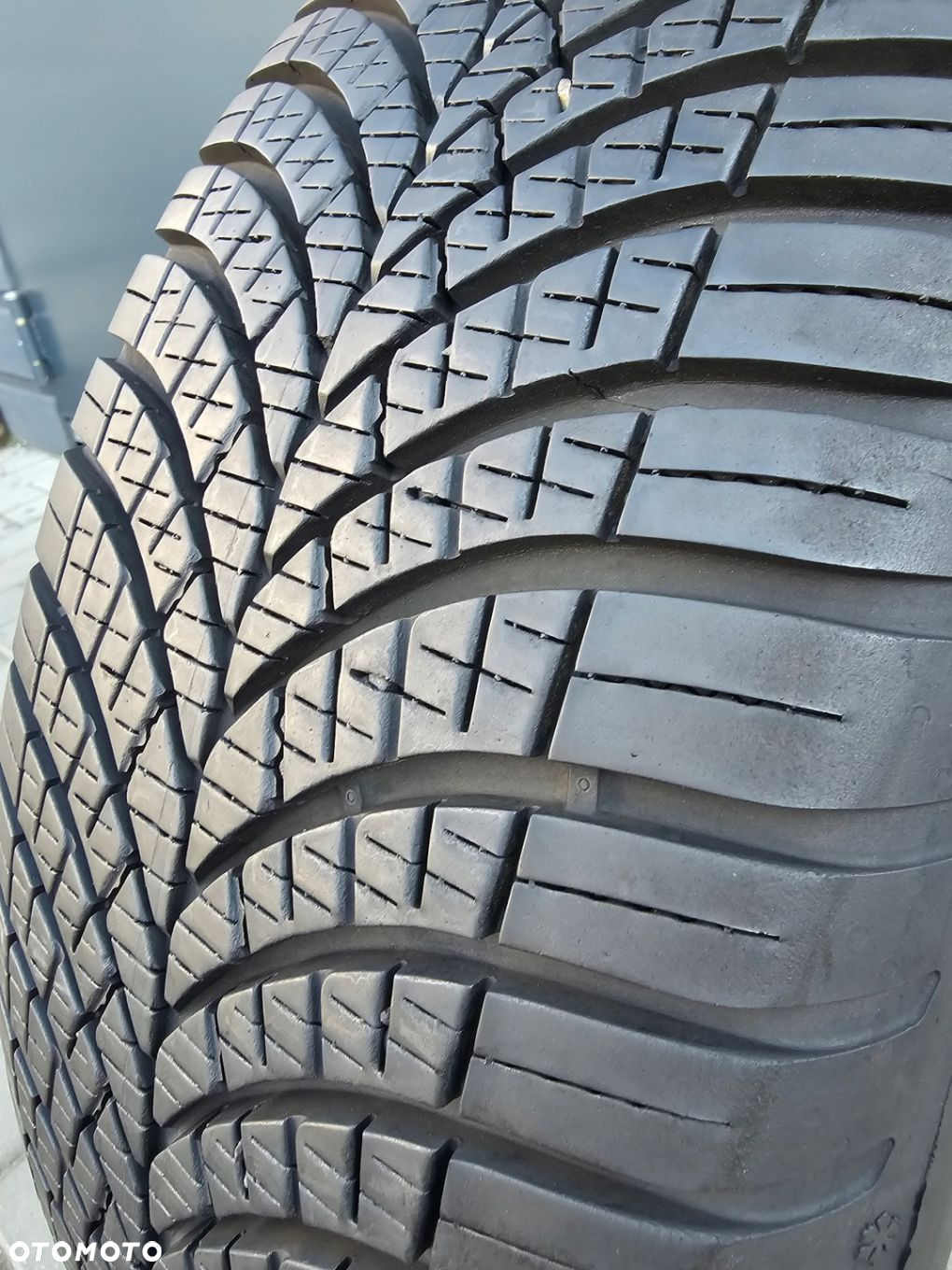 Goodyear Vector 4Seasons G3 205/60R16 96 V - 2