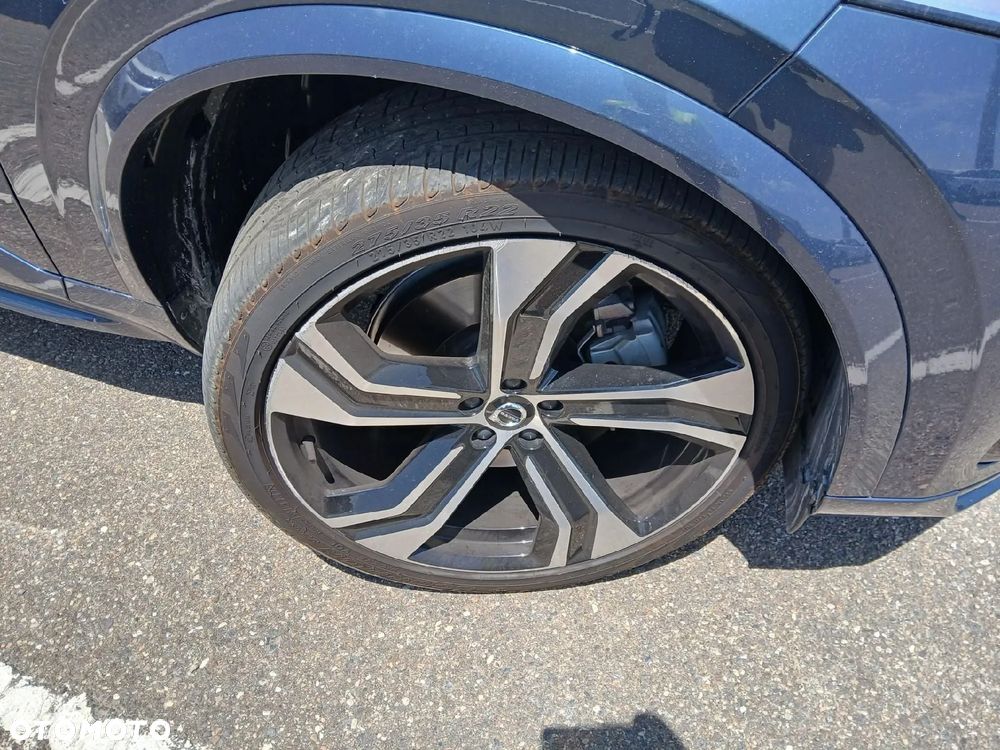 Volvo XC 90 - 7