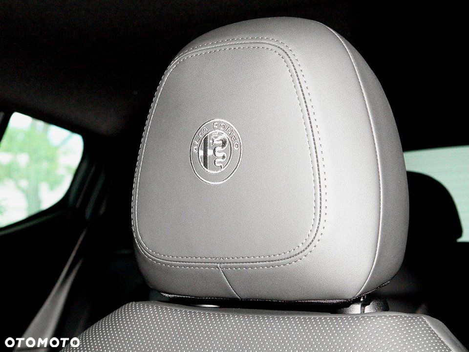 Alfa Romeo Tonale - 10