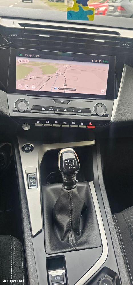 Peugeot 308 - 10