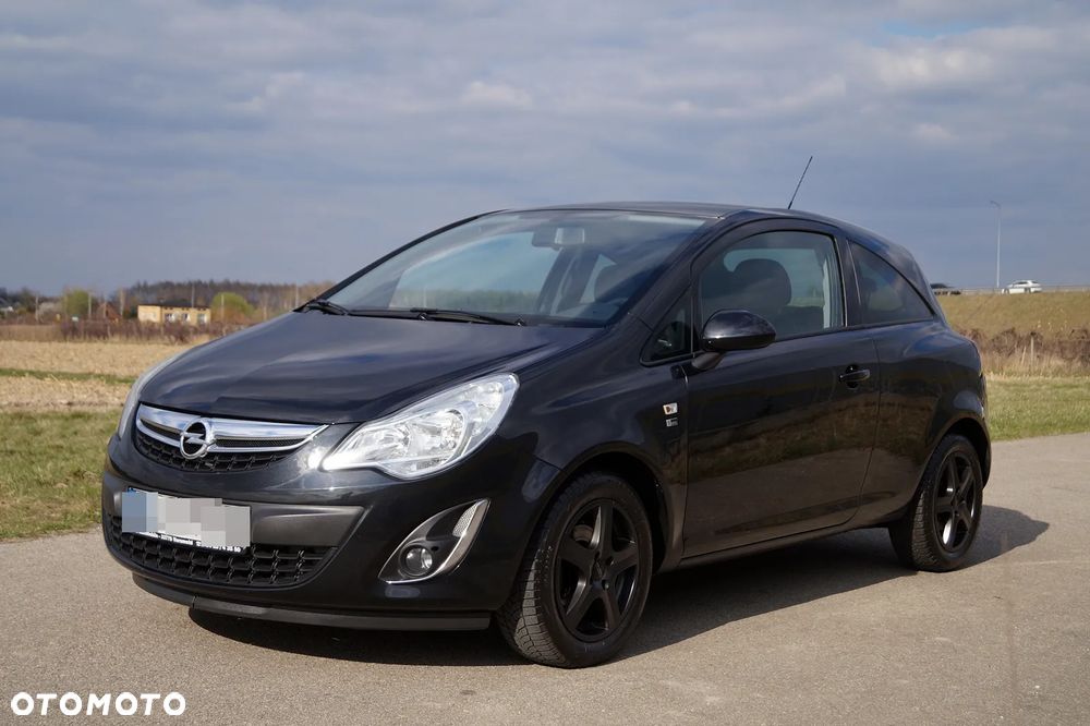 Opel Corsa 1.4 16V Cosmo - 6