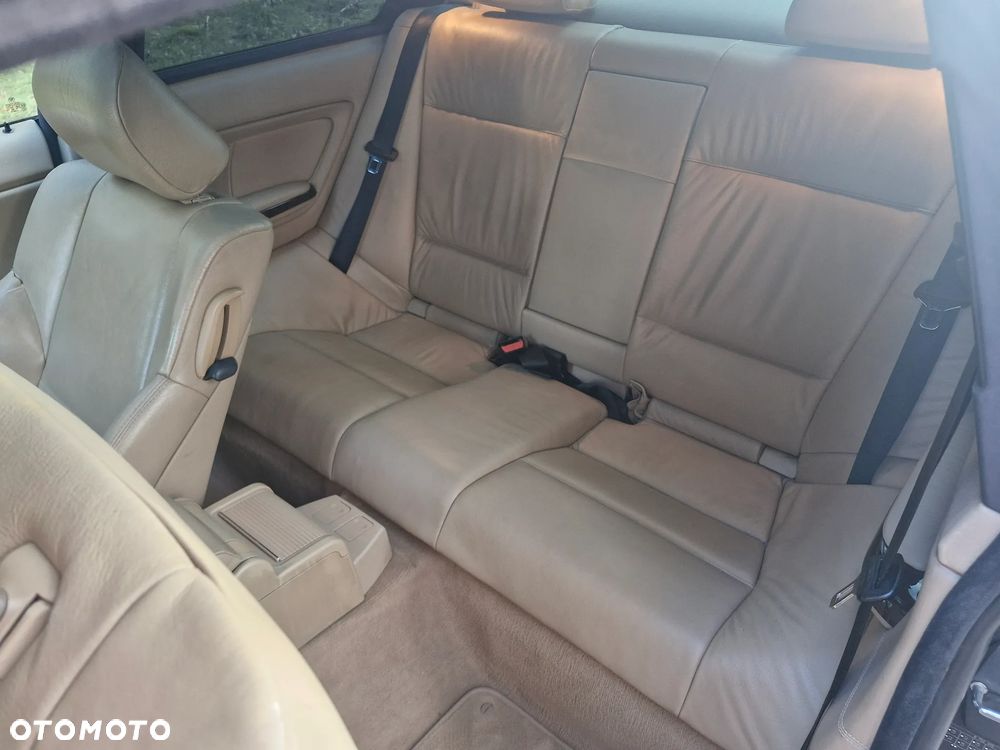 BMW Seria 3 325Ci - 8