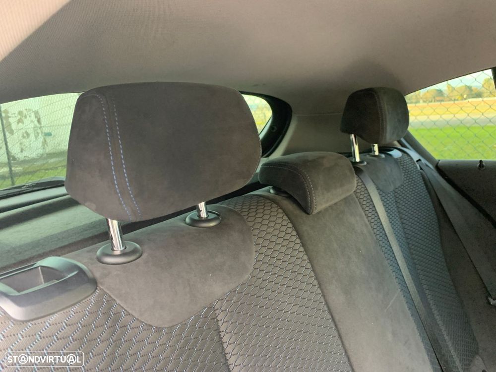 BMW 118 d Pack M Auto - 12