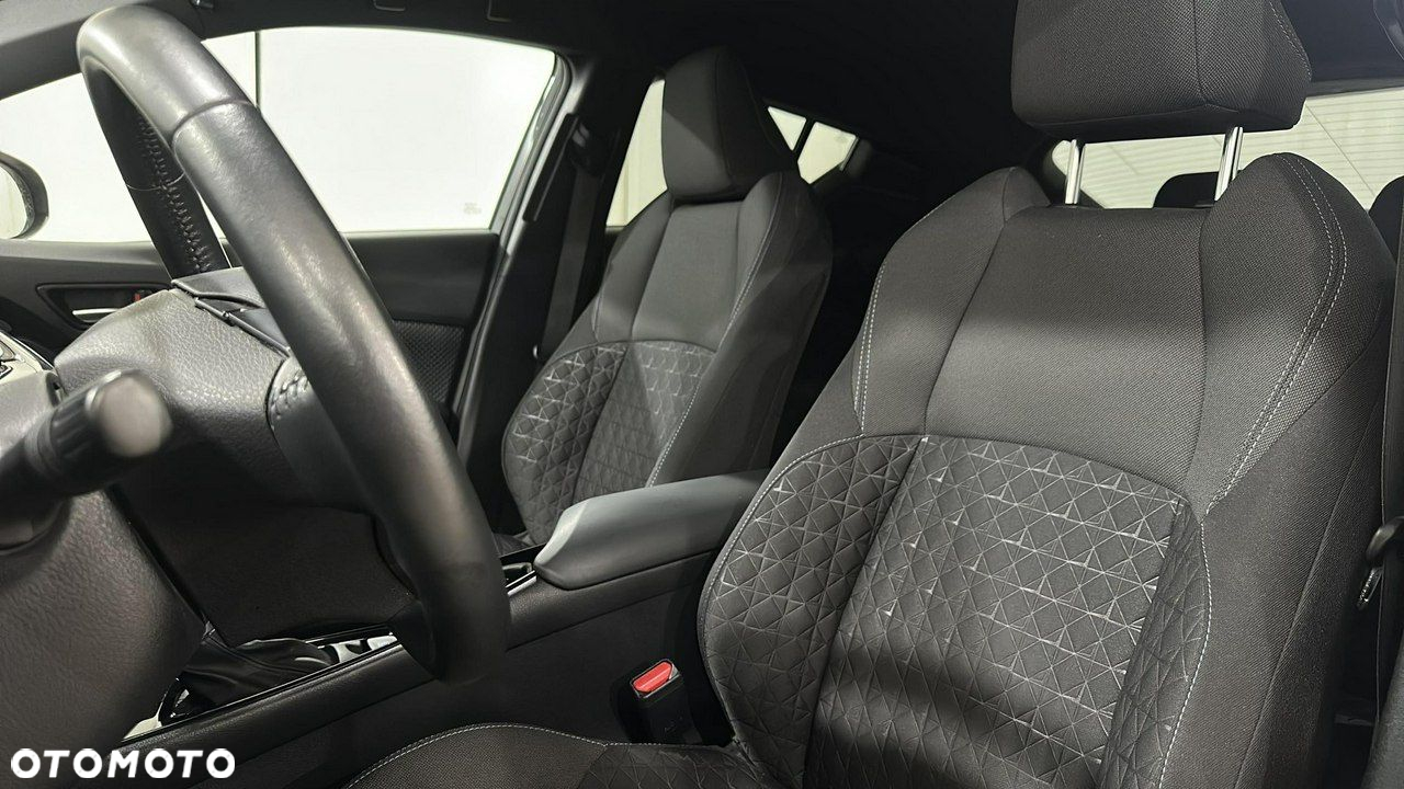 Toyota C-HR - 10