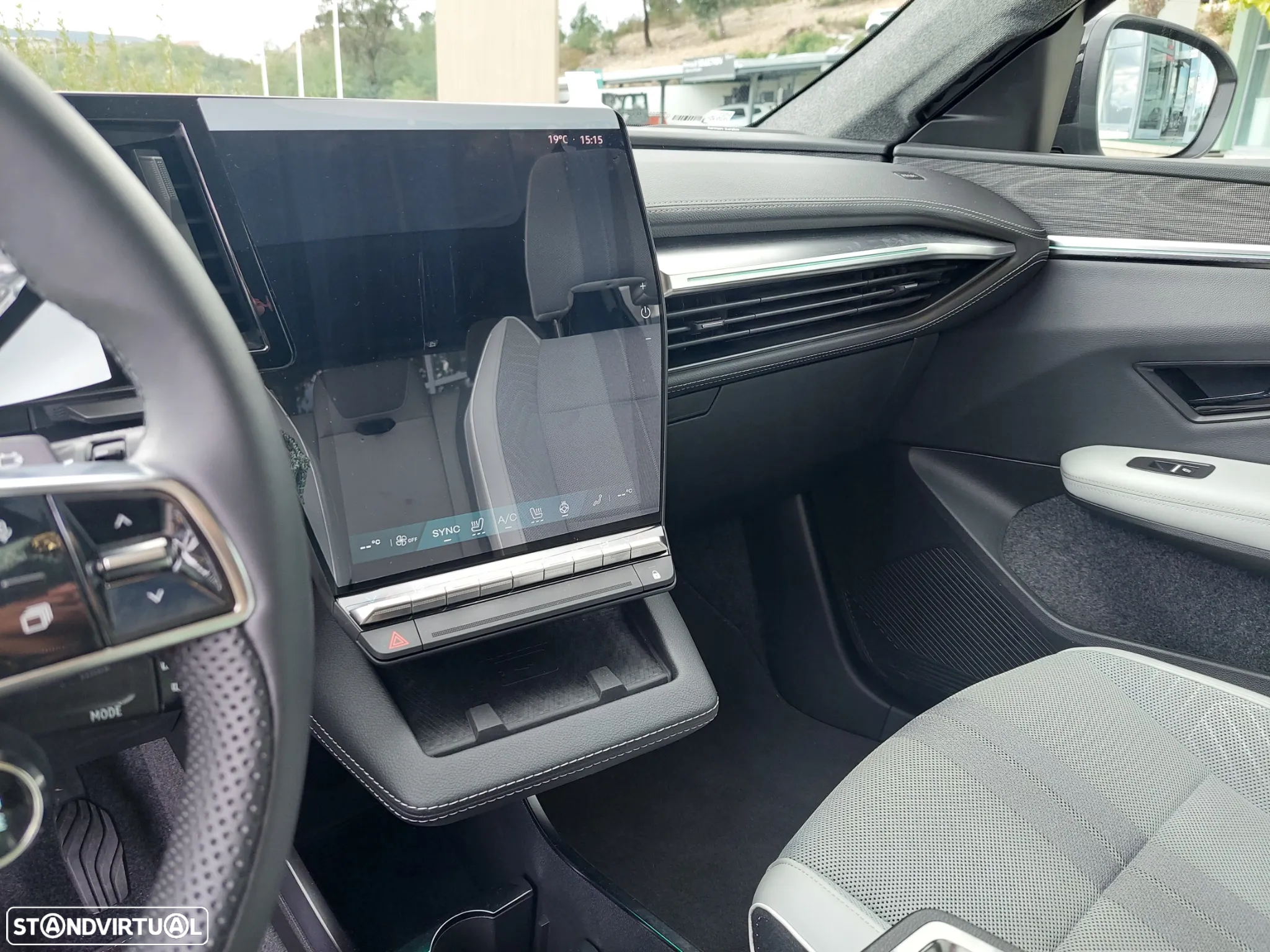 Renault Scénic E-Tech 87 kWh Iconic - 16