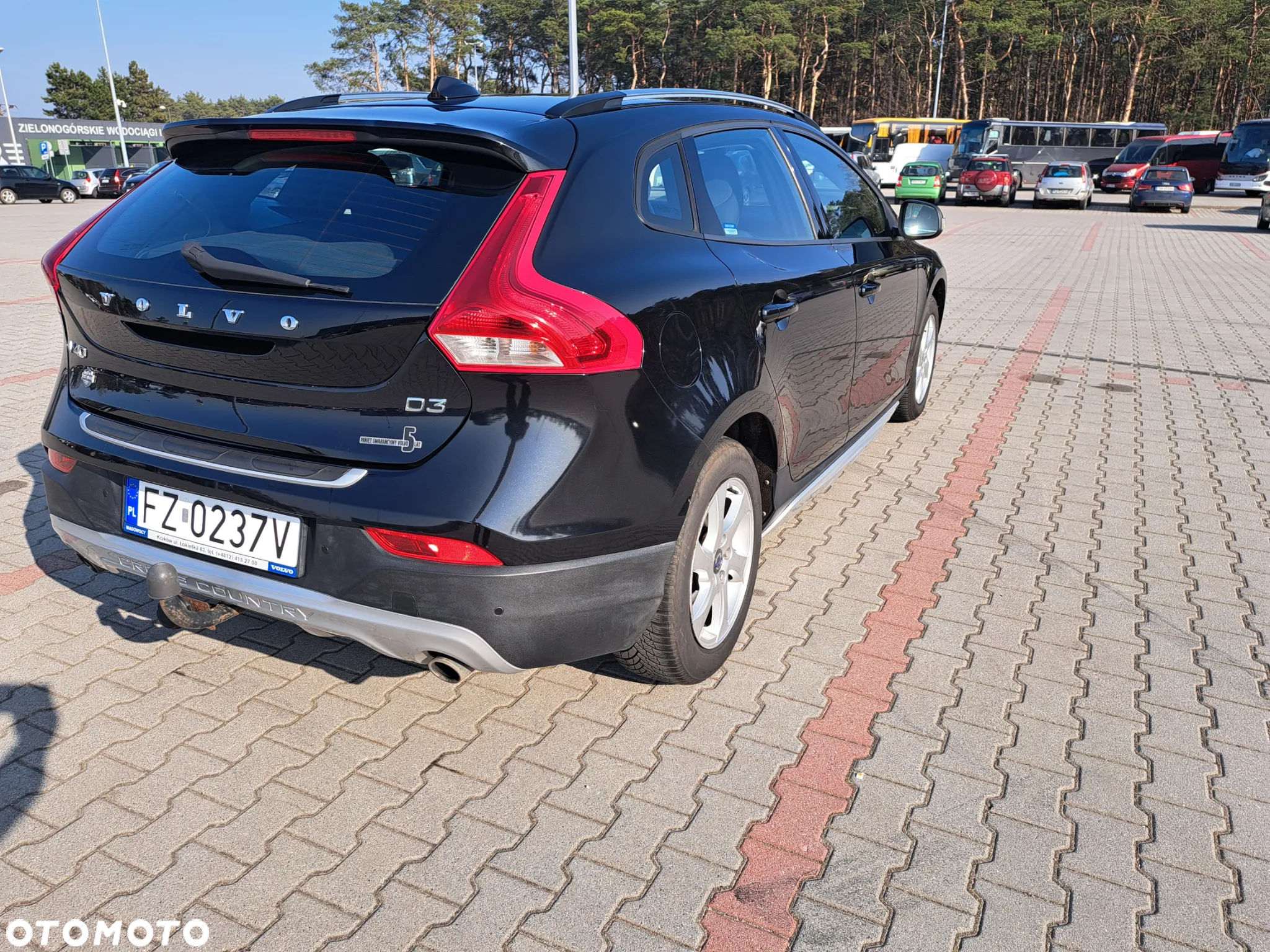 Volvo V40 Cross Country D3 Momentum - 5
