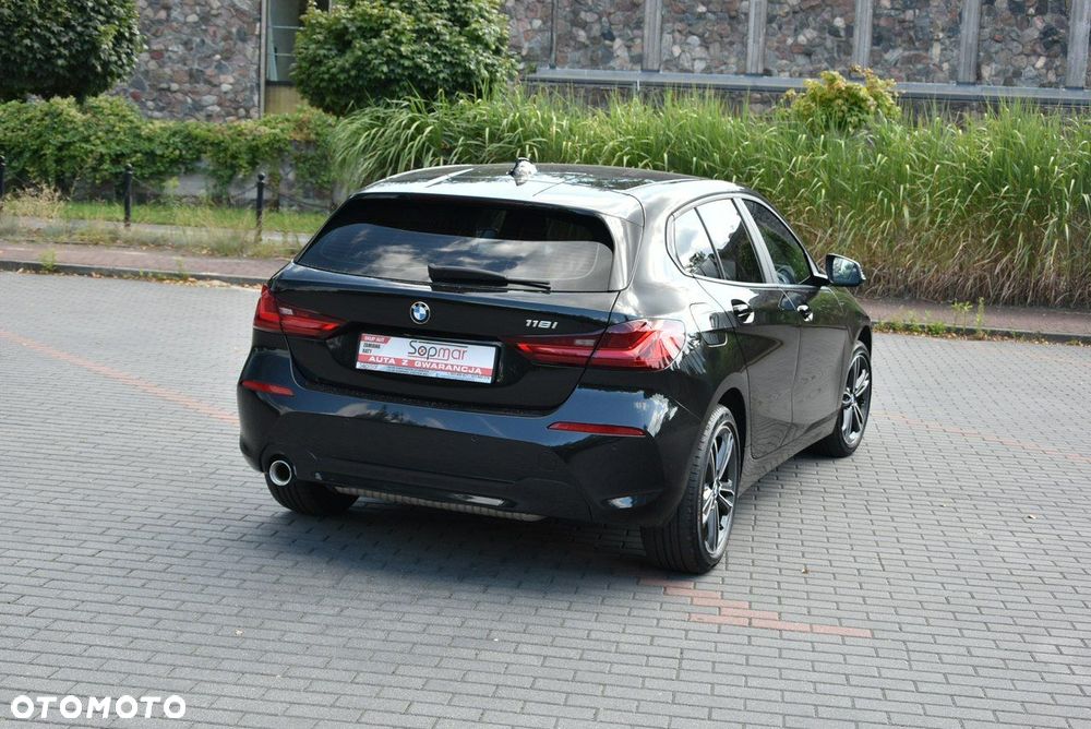 BMW Seria 1 - 21