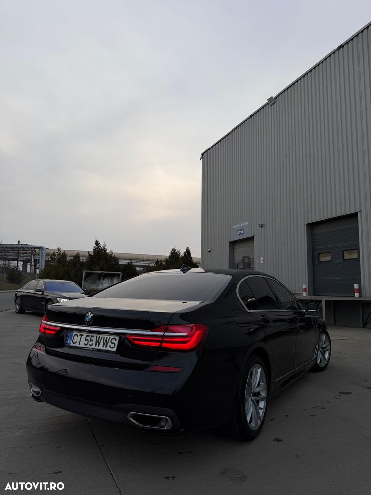 BMW Seria 7 730d xDrive - 17