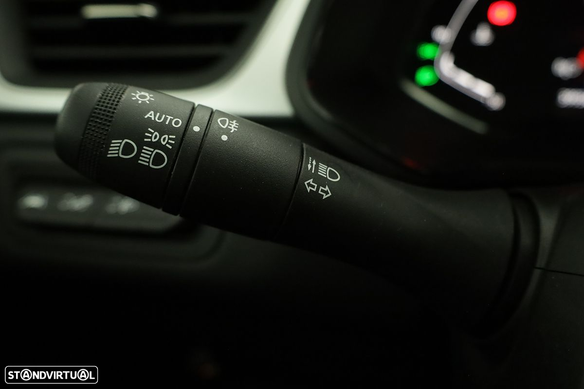 Renault Captur 1.0 TCe Techno Bi-Fuel - 17